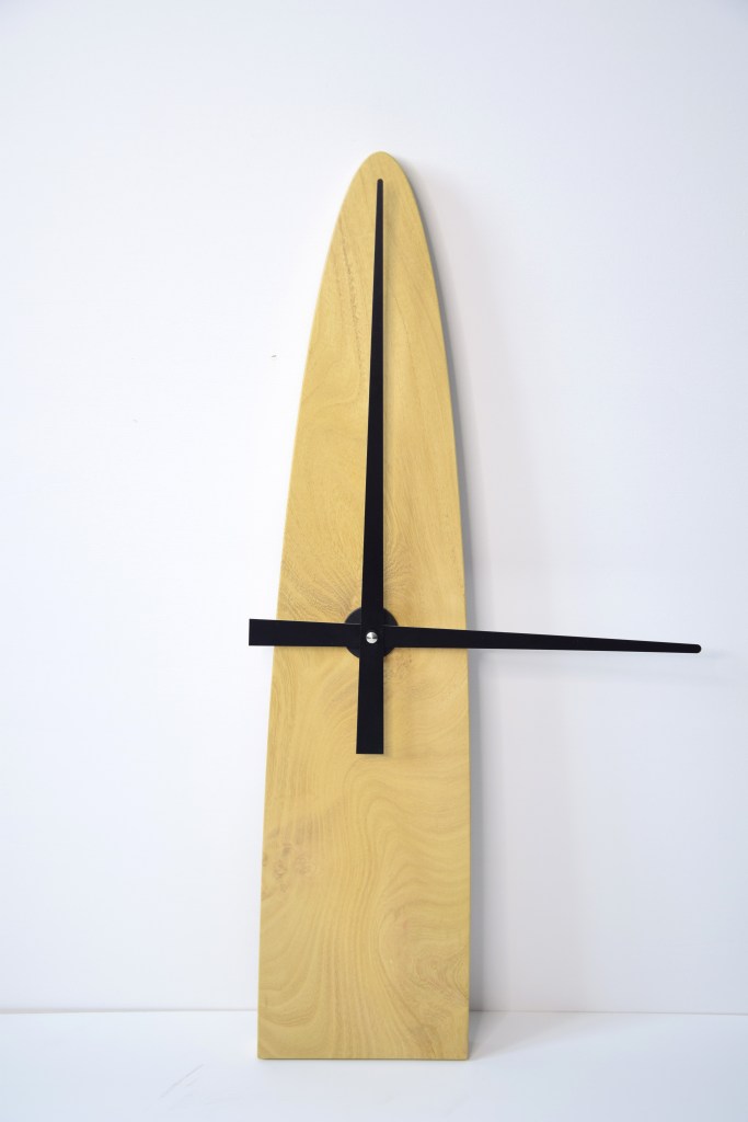 Trampoli clock small - Robinia